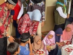 Jabar BUBOS ke 7 Berpartisipasi dan Berbagi Rantang Keren ke Pondok Pesantren