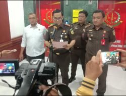 Kejari Jakpus Tetapkan ES dan DIA jadi Tersangka Kasus Dugaan Korupsi Gula. Penasehat Hukum: PT KPBN Korban Pihak Swasta